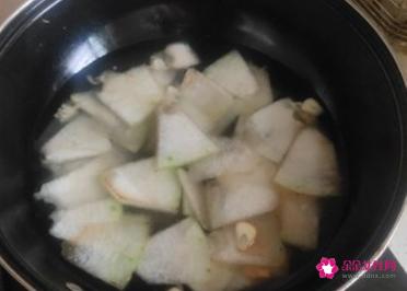 冬瓜汤的家常做法大全
