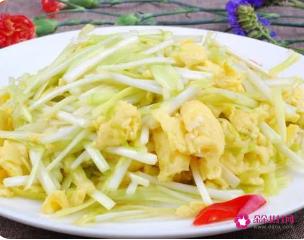 韭黄炒鸡蛋的做法