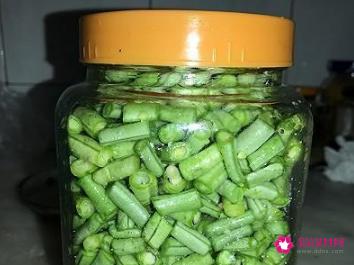 酸豆角的做法