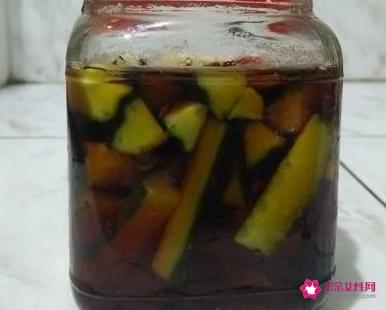 黄瓜腌制方法和配方