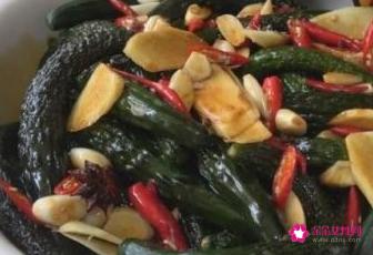 黄瓜腌制方法和配方