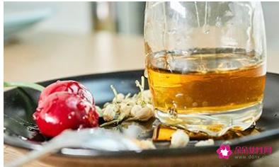 蜂蜜水的功效与作用有哪些