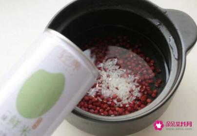 红豆粥的做法