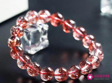 草莓晶的功效与作用