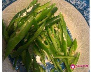 紫甘蓝凉拌做法