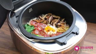 吃煲仔饭的正确方法