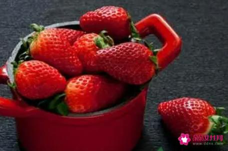 孕妇能不能吃草莓呢