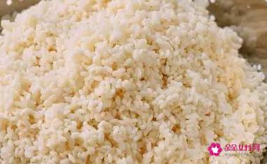 怎么包粽子详细步骤