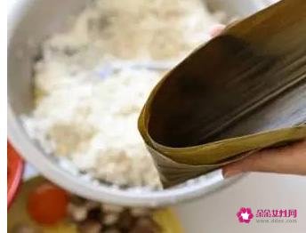 怎么包粽子详细步骤