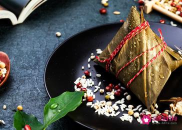 怎么包粽子详细步骤