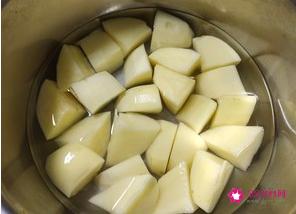 家常鸡翅根怎么做好吃又简单