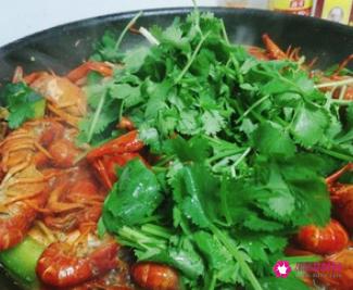 龙虾怎么做好吃又简单麻辣