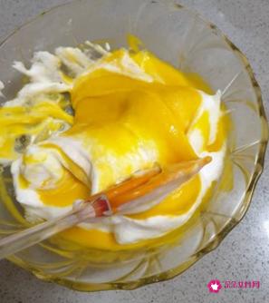 烤箱制作蛋糕的方法与步骤