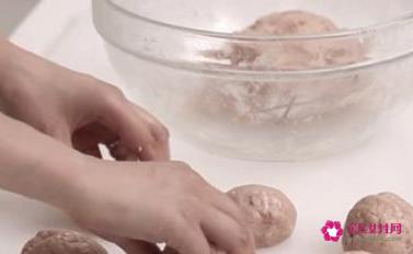 红烧狮子头的做法正宗的做法