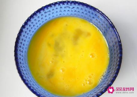 角瓜炒鸡蛋的做法