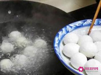 汤圆冷水煮还是热水煮几分钟