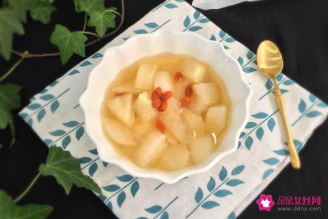 梨子炖冰糖的功效与作用