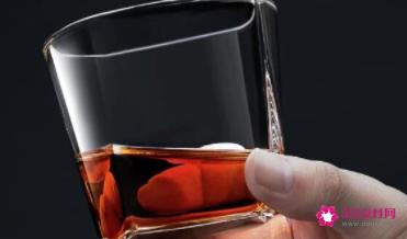 威士忌醒酒器的作用