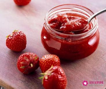 家庭自制草莓酱的做法