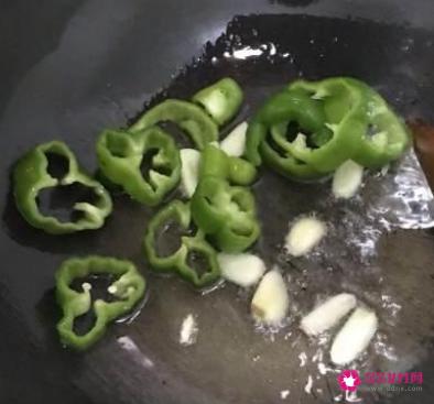 煎豆腐的家常做法