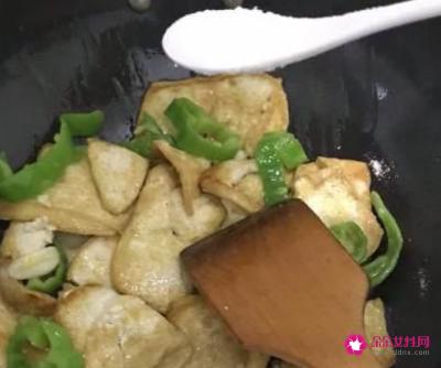 煎豆腐的家常做法