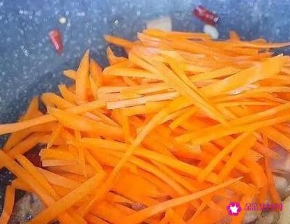 胡萝卜丝的家常做法