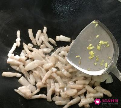 胡萝卜丝的家常做法