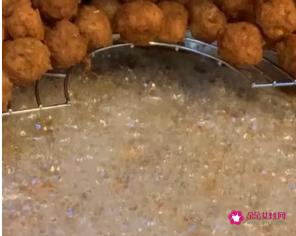 油炸肉丸子的制作方法和配料