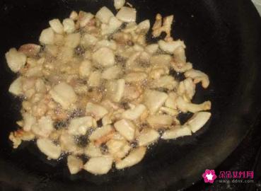 正宗刀削面卤子的做法