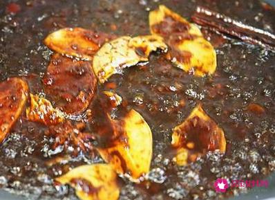 正宗刀削面卤子的做法