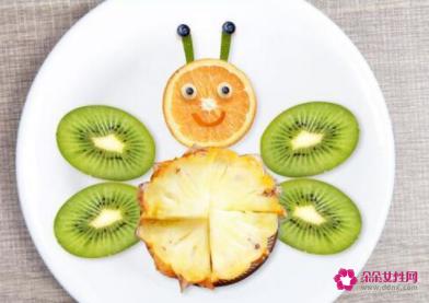 最简单漂亮的水果拼盘