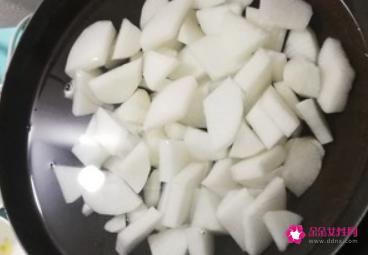 白萝卜汤的做法大全