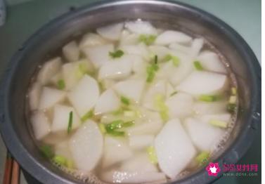 白萝卜汤的做法大全