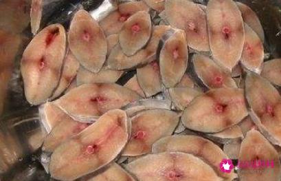 家庭怎样制作熏鱼