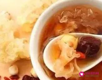 女人内调的排毒养颜汤