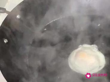 3种方法水煮荷包蛋