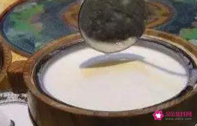 马奶为什么是酸的