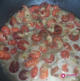 龙虾尾的家常做法