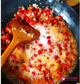 龙虾尾的家常做法