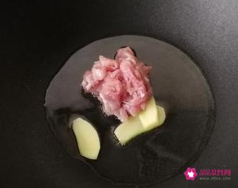 韭黄炒肉丝的做法