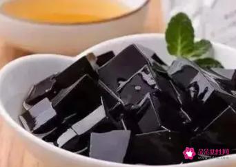 龟苓膏的功效与作用及食用方法