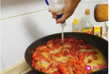 怎样做小龙虾好吃又简单的方式