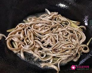 鱿鱼丝的做法