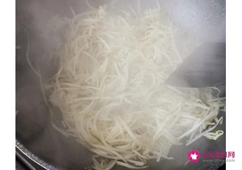 绿豆芽怎么炒最好吃家常做法