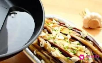 蒜泥拌茄子的家常做法