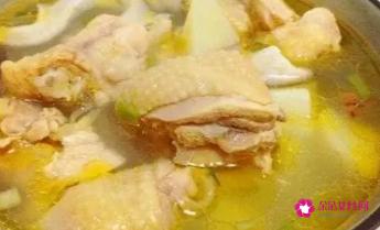 炖鸡汤最忌讳放三样东西