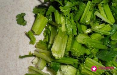 新鲜竹笋的处理方法和做法怎么做最好吃