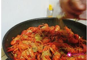 十三香小龙虾的做法