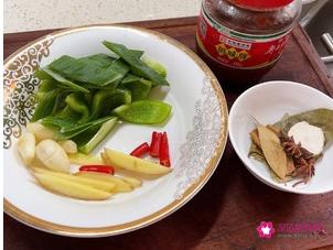 十三香小龙虾的做法