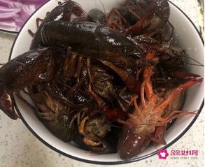 十三香小龙虾的做法